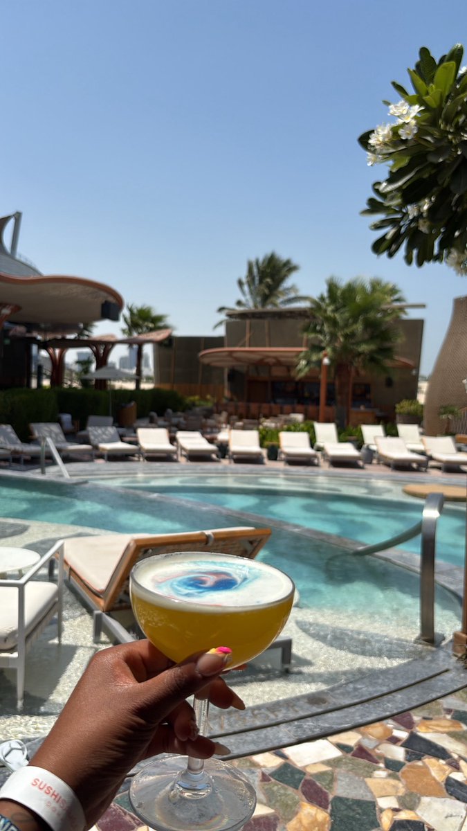 ___tshego's tweet photo. Sushisamba Beach Club, Doha. https://t.co/Sc38Gl3Jjj