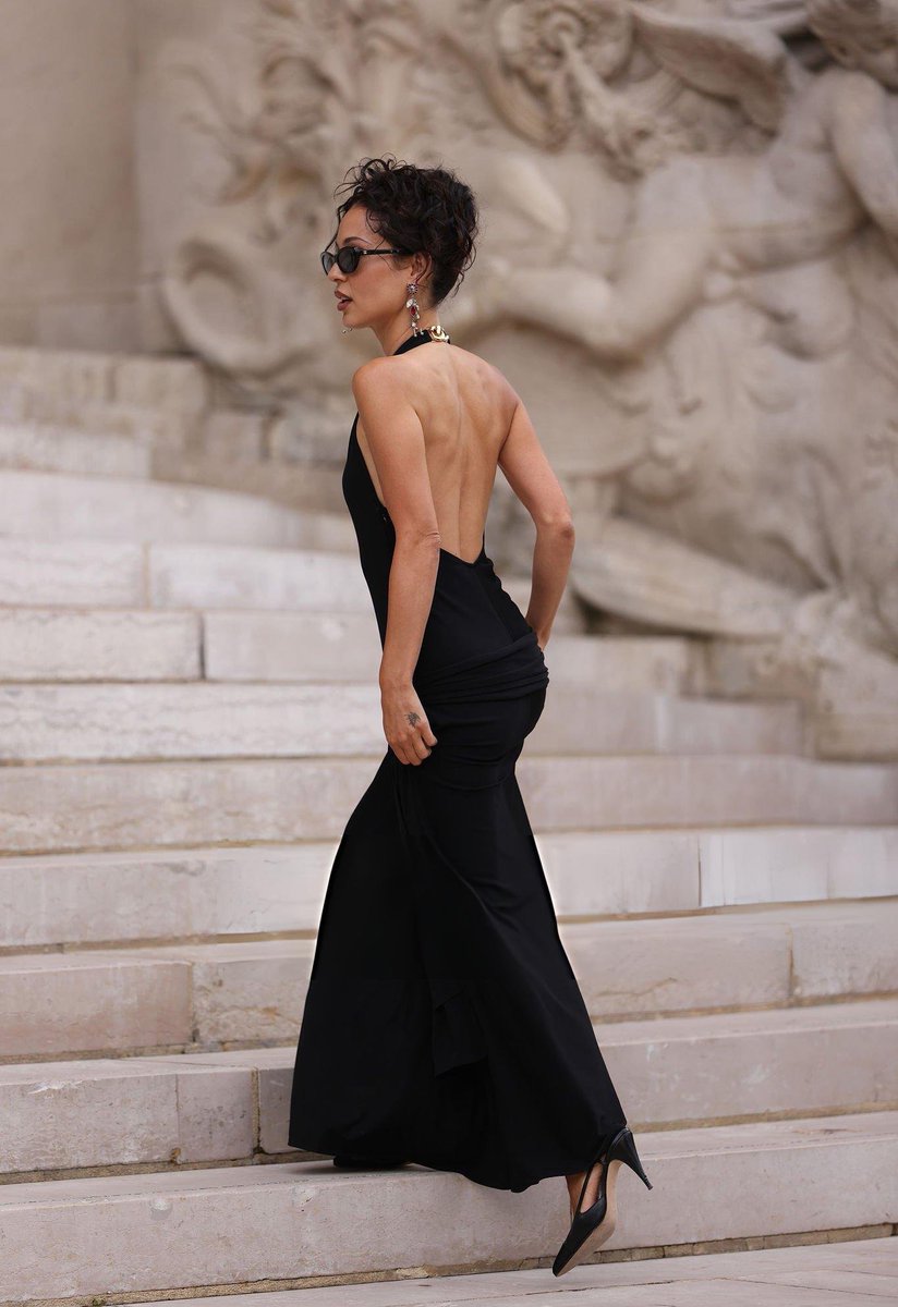 itgirlenergyism's tweet photo. She's so fucking classy https://t.co/JYJA2pFb7q
