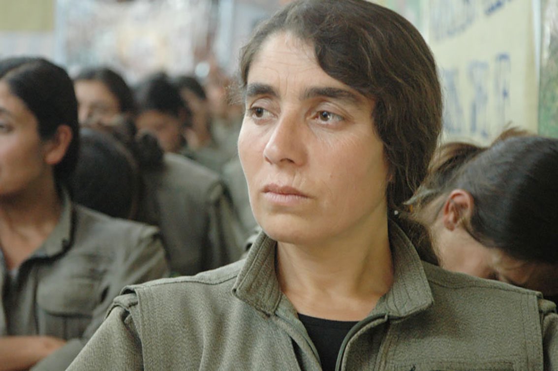 FermndarResit's tweet photo. Fermandara Gerîlayên Azadîyê a wêrek û şerker. Bêhna Kurdistanê tê ev jina bedew a Kurd.

Fermandar Şehîd Çîçek Botan https://t.co/fVQ6lu4RkH