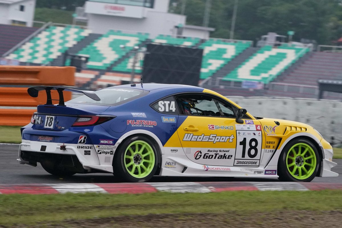 andRaceJP's tweet photo. 【スーパー耐久シリーズ2026 第4戦 SUGOスーパ耐久レース GROUP２ レポート１　占有走行編】
🔗https://t.co/yBEqllNj5s

ENEOSスーパー耐久シリーズ2026 Empowered by BRIDGESTONE 第4戦『SUGOスーパー耐久4時間レース』が7月4日〜5日の2日間、宮城県・スポーツランドSUGOで開催されました。

浅野レーシングサービス WedsSport GR86（18号車）は決勝直前にマシントラブルが発覚した影響もあり、ST-4クラス9位（10台中）でフィニッシュ。もちろん悔しさの残る結果ではありますが、反面、多くの学びと収穫を得たレースとなりました。

今回はレースウィーク前半となる、スポーツ走行と占有走行の様子をお届けします。