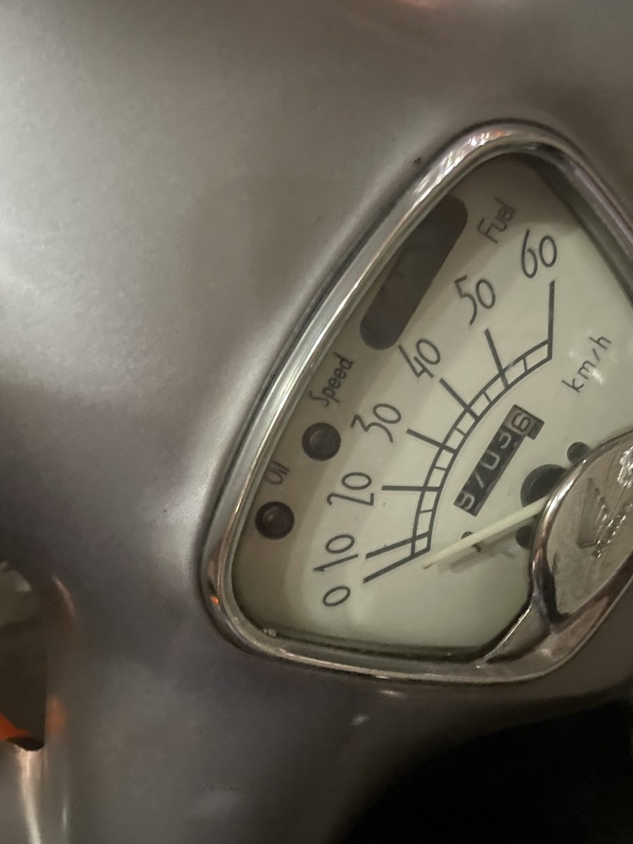 route1224's tweet photo. 🛵 https://t.co/P6sArovnAd