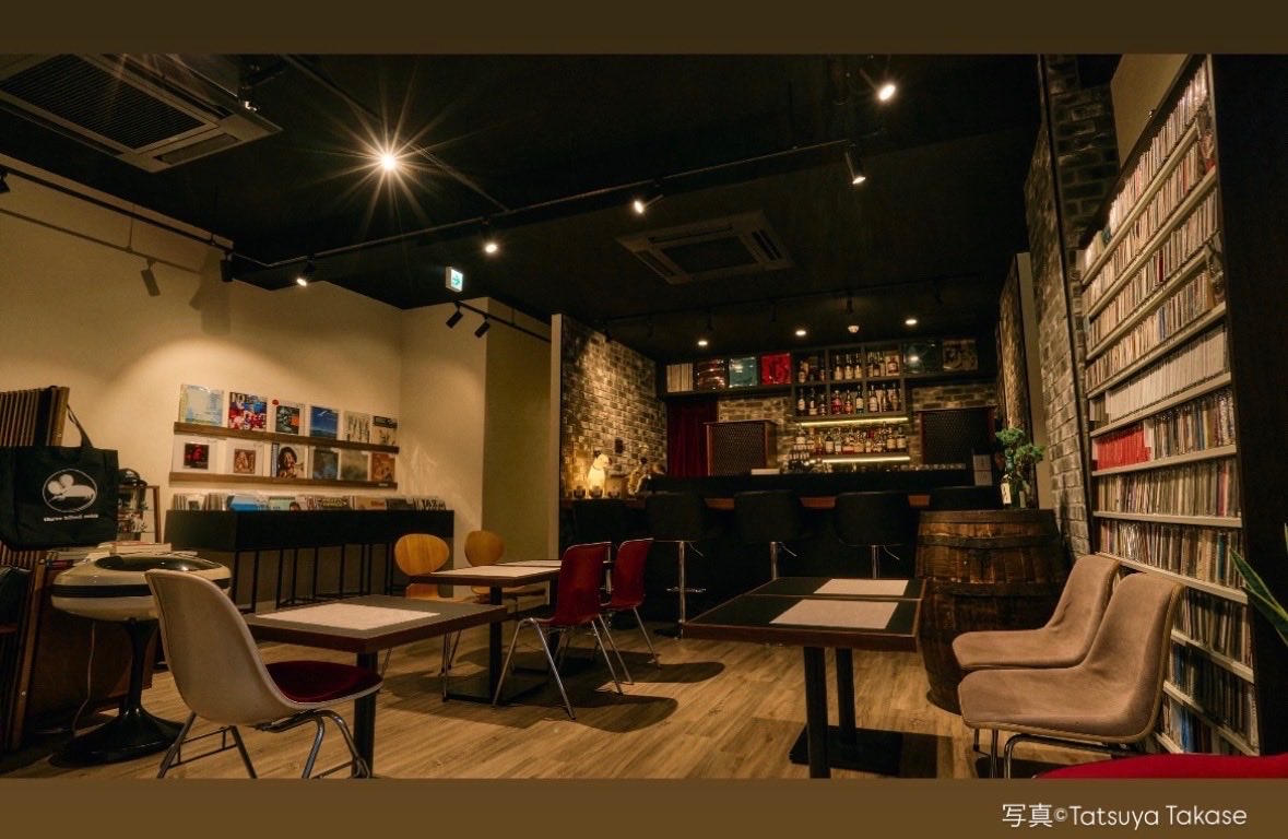 judgment_lounge's tweet photo. JUDGMENT! RECORDS lounge
JR西荻窪駅北口徒歩45秒
◾️営業時間
火〜金 19:00–23:00
土   14:00–23:00
◾️定休日
日・月・祝

営業スケジュールや最新情報はコチラをご確認ください♪
https://t.co/ZZflEMR9Zh https://t.co/VITopqUxYQ
