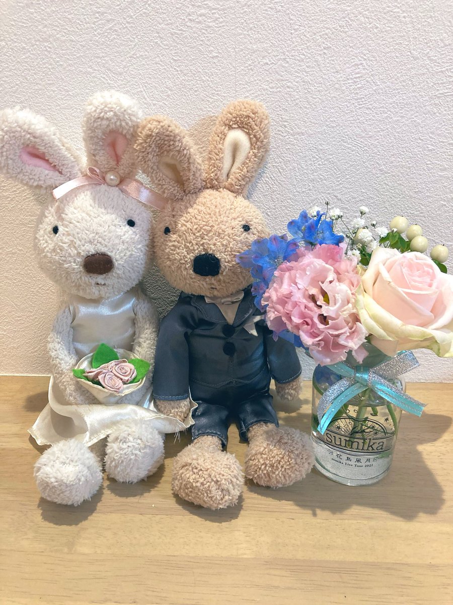 nonchn0216's tweet photo. 2026.07.07
結婚13周年記念✨

わがままな私に愛想を尽かさず一緒にいてくれてありがとう。ライブ遠征を家族旅行として楽しんでくれてありがとう。会場への送り迎えだけでなく一緒にライブを楽しんでくれたらもっと嬉しいのですが...😂

〝唯一の選べる家族〟としてこれからもよろしくお願いします🥰 https://t.co/T1akKSRtxN