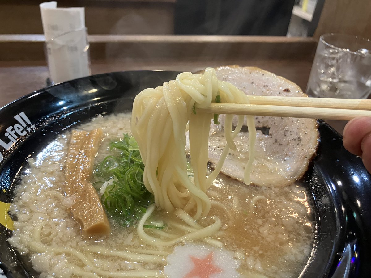 FxsrDL's tweet photo. #おおぼし松本駅ビル店

うむ、バッチリ締まった！
(　´З｀)＝３ https://t.co/bYQRNZ4Hgb