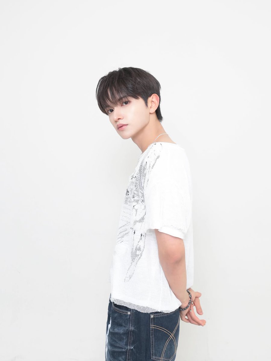BAE173Egypt5's tweet photo. 26.07.07←[🐻✨]

[#BIT]

تحديث بيت عبر حسابه الشخصي على الانستجرام 

#BAE173 #비에이이173
#TurnedUp
#NEWCHAPTER_DESEAR
 #BAE173Egypt5 https://t.co/SgMA5BAf3g