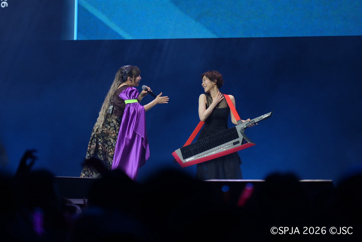yoko_t_official's tweet photo. #菅野よう子 さんと初コラボ❣️
幸せ時間にうっとり❤️
一つ一つの音にカラフルで躍動感のある彩りが重なり、キュートな菅野さんのお人柄と演奏にも魅力されました！
菅野よう子さん‼️貴重な機会をありがとうございました♪

#高橋洋子 #evangelion  #AnimeExpo #AX2026 #残酷な天使のテーゼ https://t.co/oNeQMPNaXT