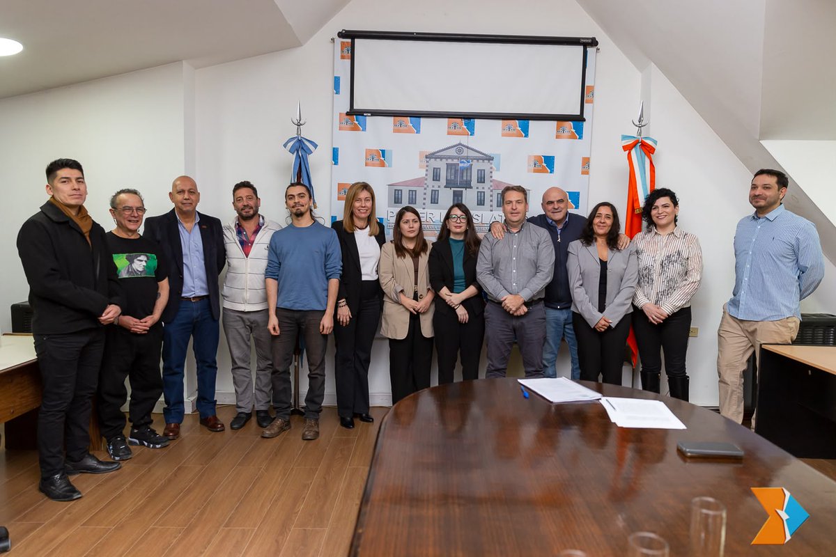 PabloVillegas19's tweet photo. Hoy juraron y asumieron en el Comité de Prevención de la Tortura los representantes de las agrupaciones defensoras de derechos humanos. https://t.co/astJCF8Opz