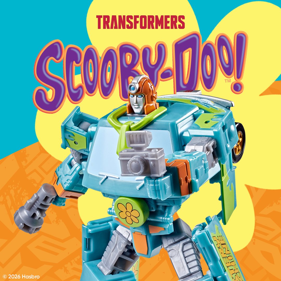 HasbroPulse's tweet photo. Zoinks! #ScoobyDoo meets #MoreThanMeetsTheEye. 🐾🤖 

The #Transformers Collaborative Mysterious Prime &amp; Automutt set features a Mystery Machine-inspired bot with 4 alt heads and Automutt transforming into Scooby Snacks. 

Pre-order on #HasbroPulse. 
🔗 https://t.co/5EZrWZxaEZ https://t.co/i9un8nRakK