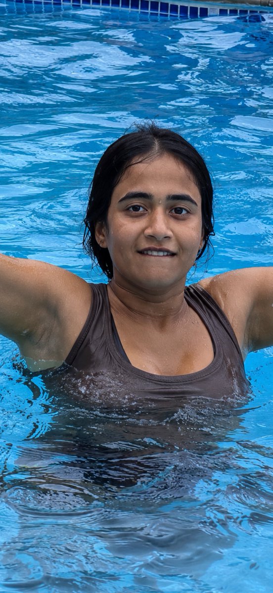 Rathifellow1's tweet photo. Deepthi sunaina armss 🤤🥵👅 https://t.co/Iz78COzutu