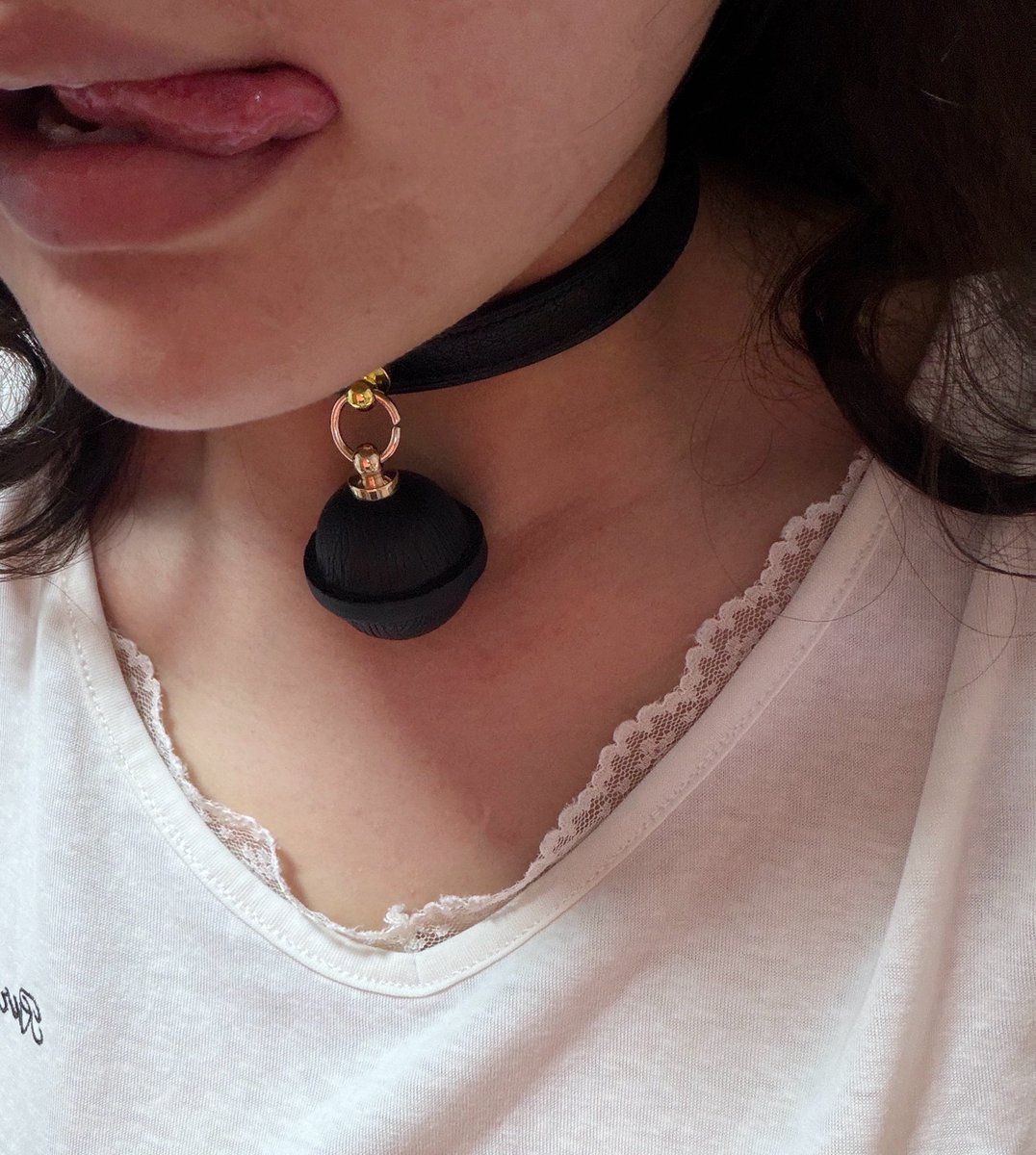 Qingyang_679's tweet photo. I’m yours #BDSM #collar https://t.co/bo0zTCWTJ1