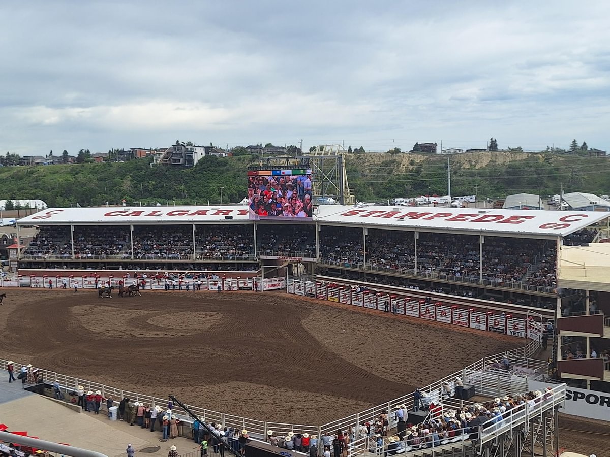 MyCanadaTrips's tweet photo. 🤠 It's the final day of the world-famous #CalgaryStampede!

Our #Canada Expert Laura experienced the Greatest Outdoor Show on Earth firsthand, and now it's your turn. We have 2027 Calgary Stampede holidays available – start planning today!

#CalgaryStampede2026 #Calgary #Alberta https://t.co/LQM3VqHTxr
