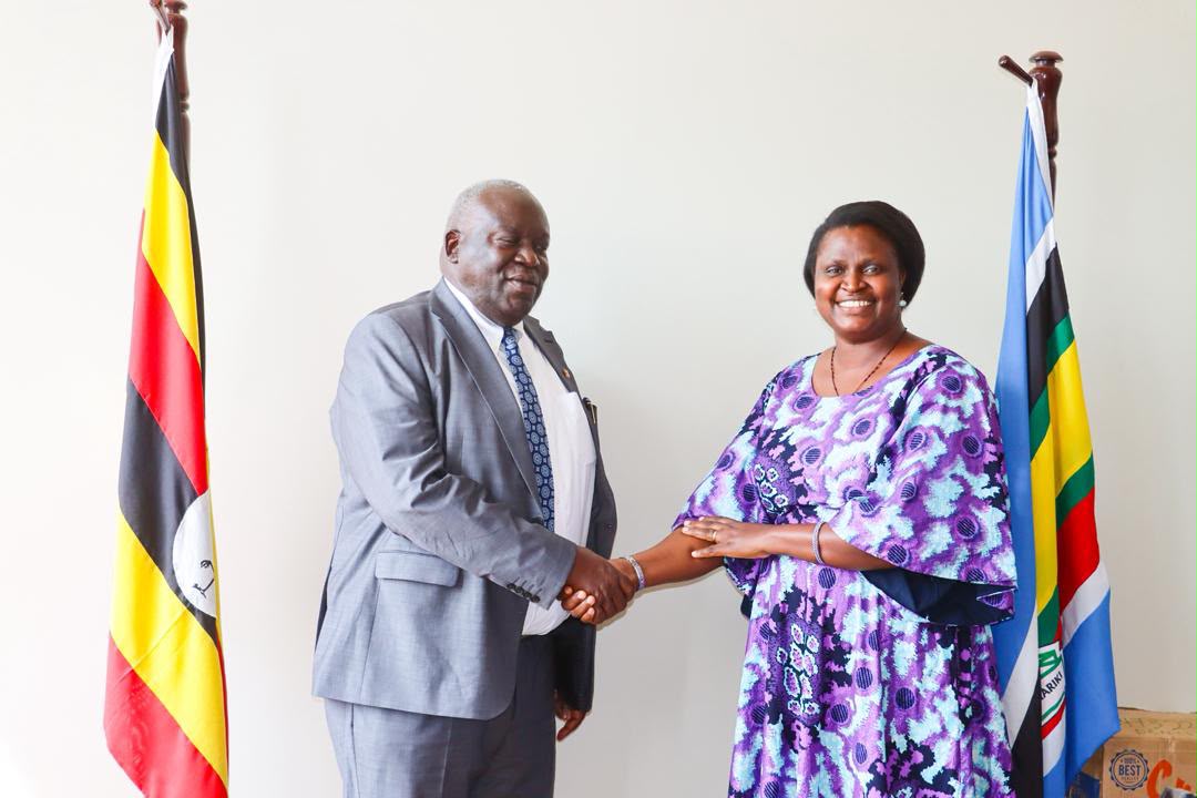 BigirwaJoselyn's tweet photo. Representing @DrWorkneh, I paid a courtesy visit to Hon. Min. Sam Engola, Minister for Relief, Disaster Preparedness &amp;Refugees @OPMUganda to brief him on IGAD's mandate and ongoing initiatives supporting refugee protection, disaster preparedness, resilience&amp; regional cooperation. https://t.co/U8s4jKAKFK