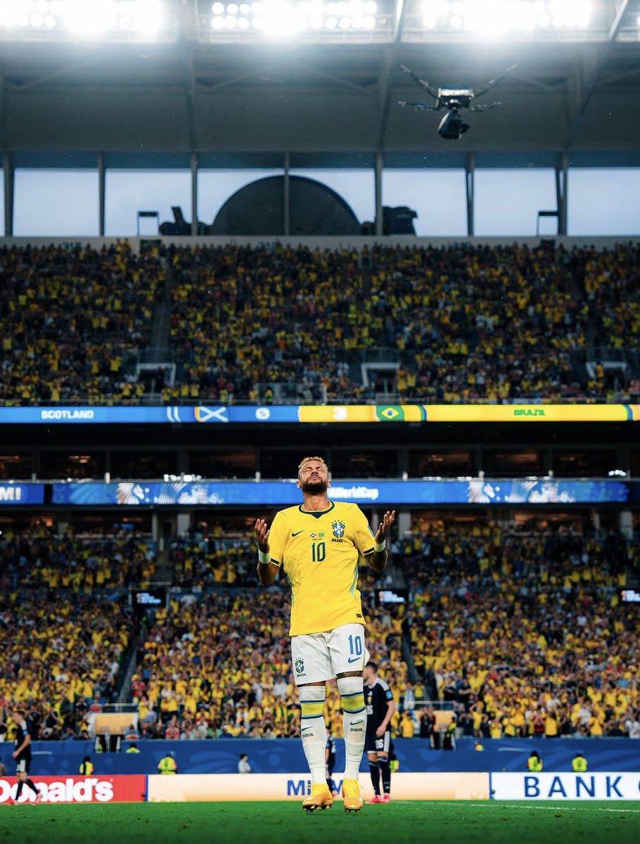 Brazilianweirdo's tweet photo. 🇧🇷🙏🏽 https://t.co/M8LGELJ5aB