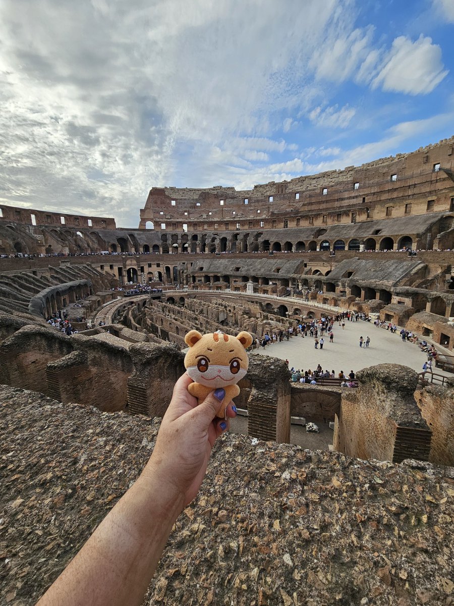 Kaiacyan's tweet photo. @tremulousbird Omg enjoy rome!!!! I brought rem! with me and it was so fun to take pics with him. https://t.co/fhBZmOu0eO