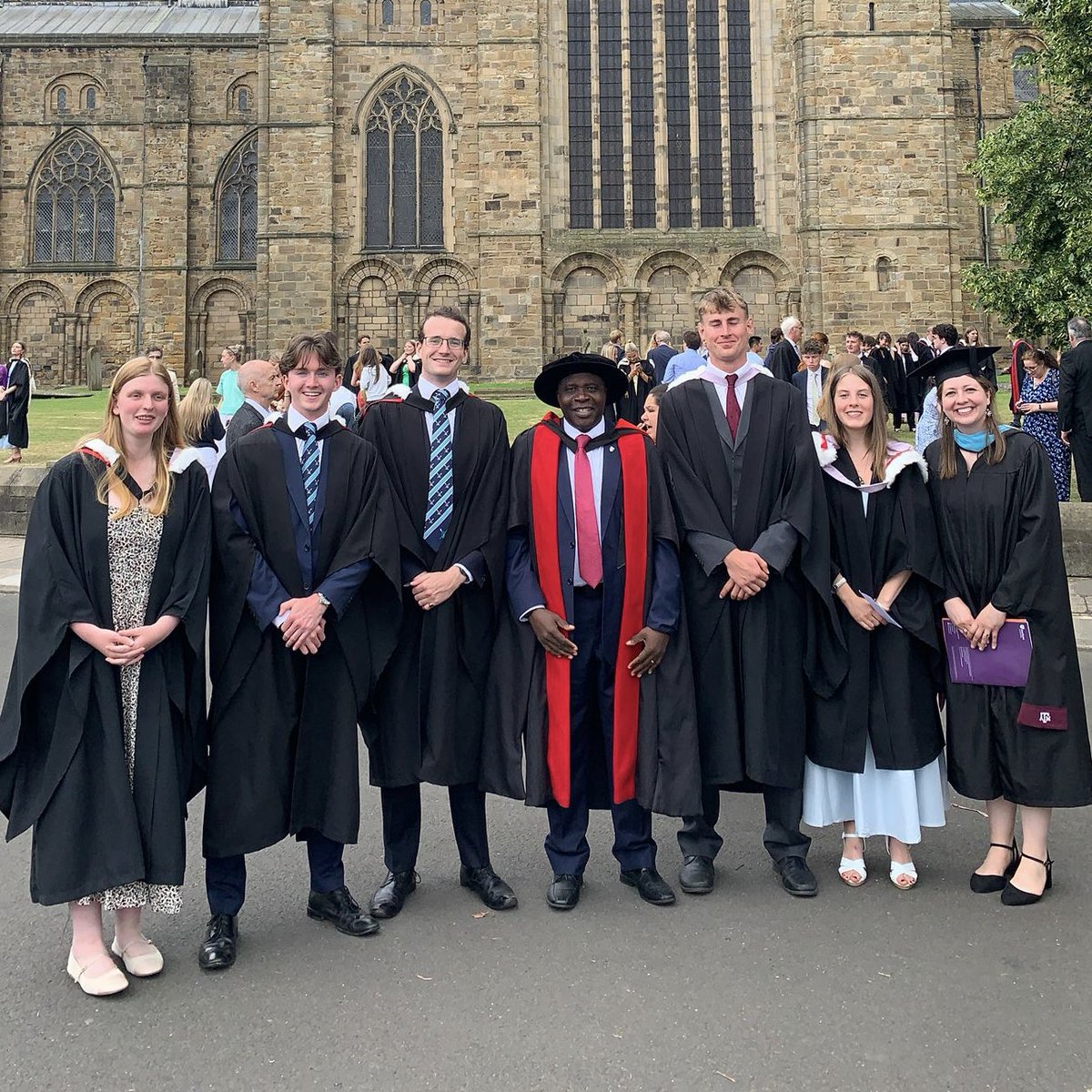 trevscollege's tweet photo. Congratulations to everyone graduating today from physics, business, natural sciences, earth sciences and sociology, including our incoming JCR President and our Vice-Principal! Well done everyone! #TrevelyanCollege #explore #community https://t.co/ytaDp4BBre