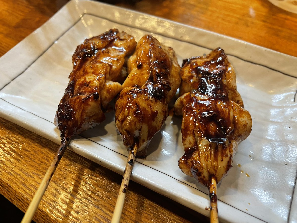 kanahu0517's tweet photo. 時計が素敵な居酒屋さんでした。 https://t.co/zqhl3QQF1N