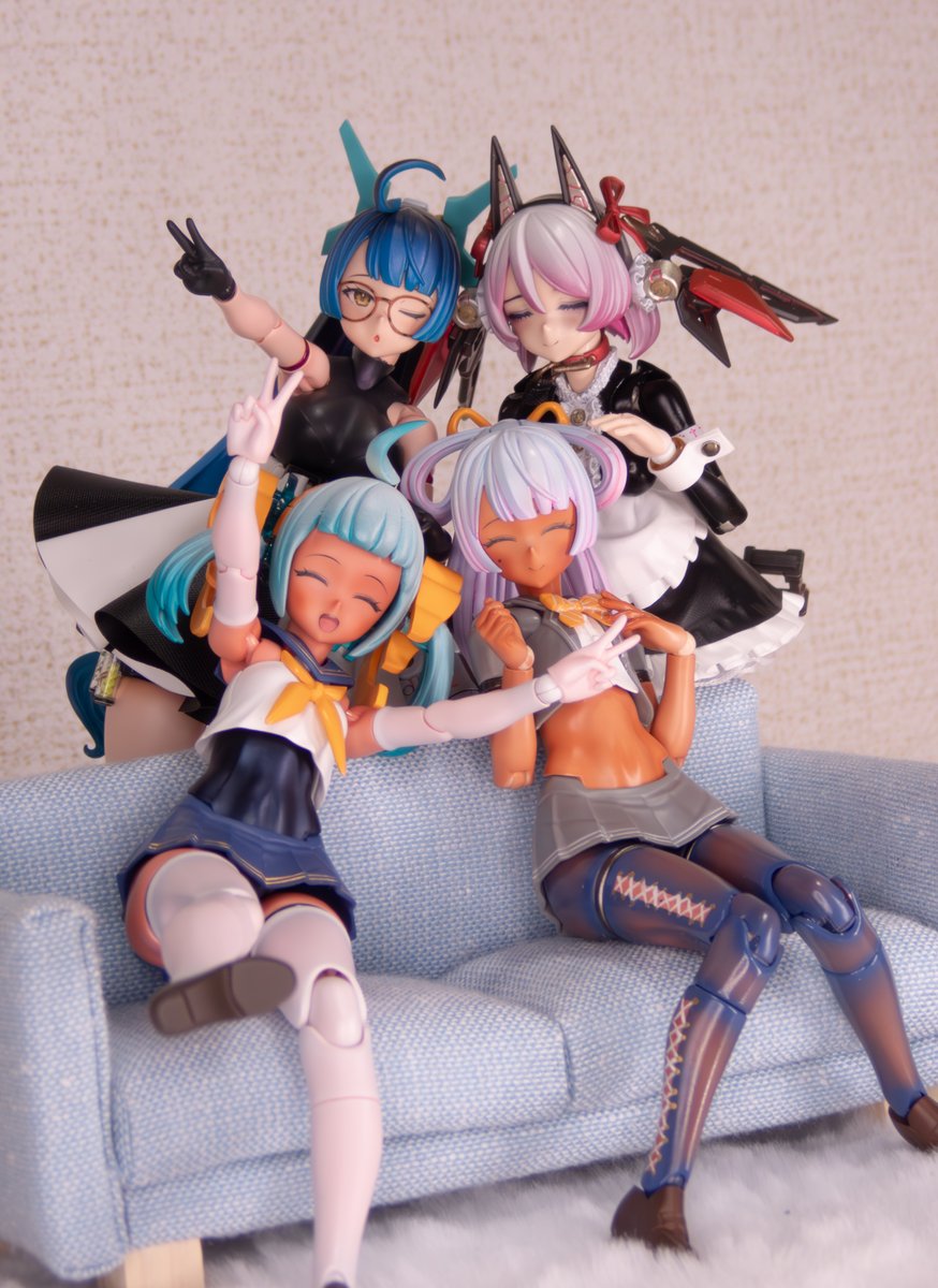 solnalco's tweet photo. #おいでよメガミデバイスの沼
現代においてメガミデバイスは基本的に自由 https://t.co/NPIQ6XiVBr