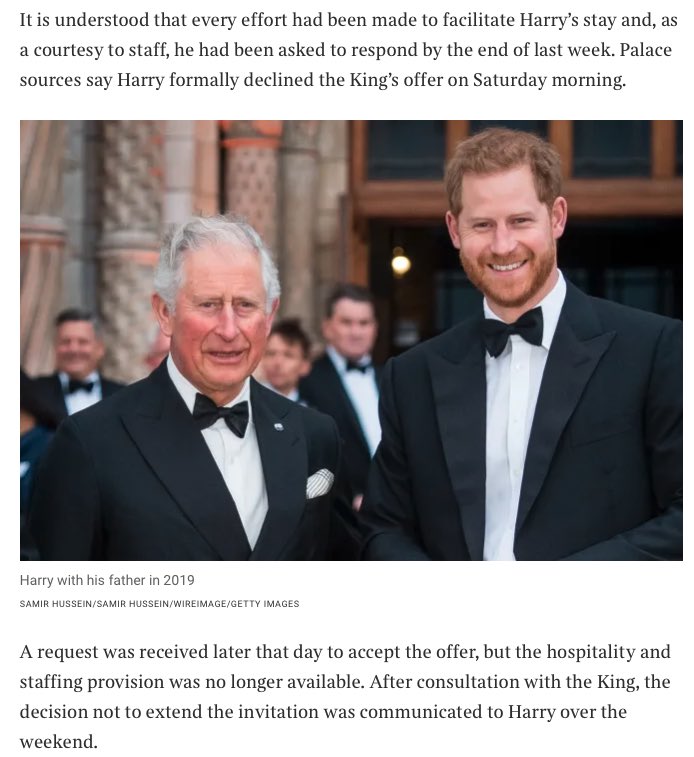 kazoopsi's tweet photo. @PatN1145583 @XOQueenEsther 1) Buckingham Palace is not their “home”
2) He initially declined the invitation on the morning of the last day of RSVP notice, so the staff on rota was stood down ..
3) Then later on in the day he changed his mind. Rude. Inconsiderate .. and also, too late. https://t.co/TCx4vdeCXX