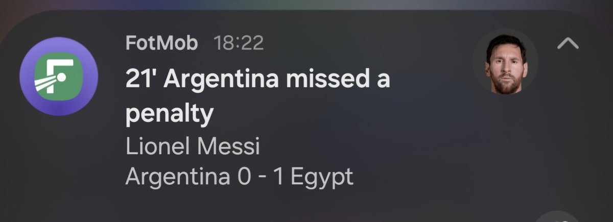 Von_SA's tweet photo. What a notification! 😄 https://t.co/YBjK4G93nU