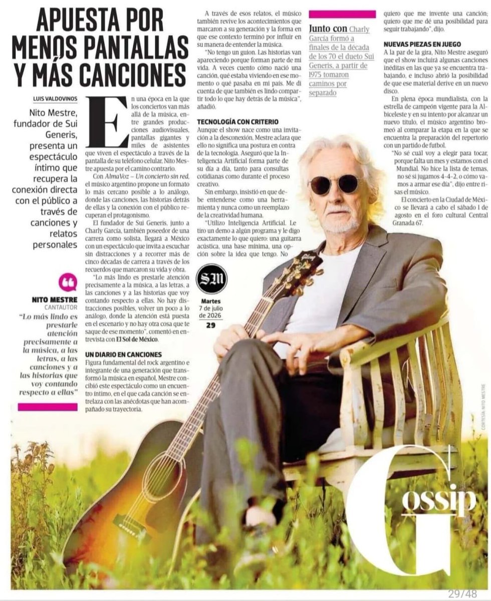 _MenuTeatral's tweet photo. Nito Mestre invita a volver a lo esencial: menos pantallas y más canciones. 🎶

Lee su entrevista en @elsolde_mexico, donde habla de Alma Voz, la conexión con el público, sus historias y la música como memoria viva. https://t.co/RNPR0LkPqF