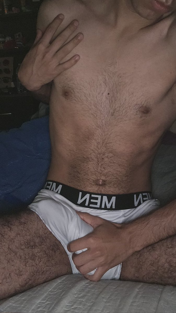 adnp1720's tweet photo. Me gusta como me veo con blanco 

@VATOSTJ #gay #chudai https://t.co/dBZwiH0ks7