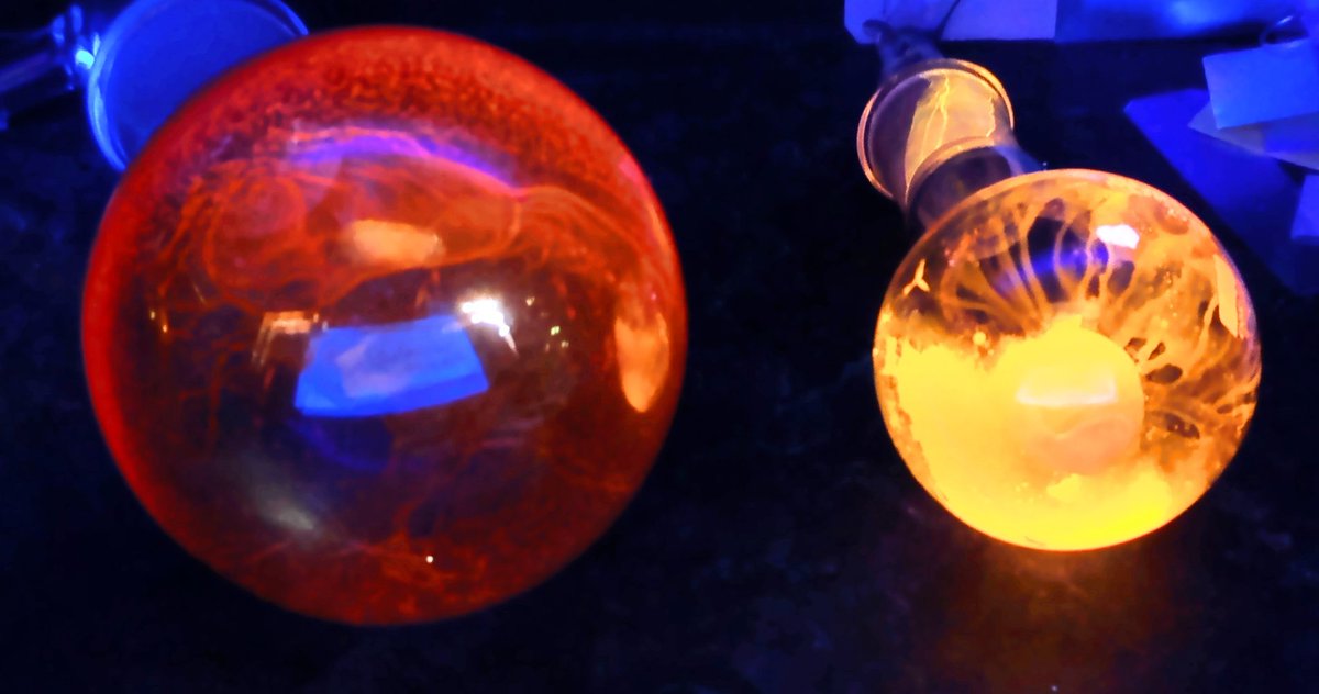 celineblazex's tweet photo. Where ideas transform into bright luminescence x

#fluorescencefriday #photophysics #HFTADF https://t.co/jHbS74pwtW