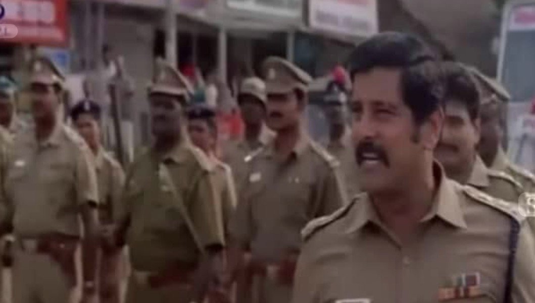 saravananstr10's tweet photo. WhatsApp குரூப் ல கொடி யா ஷேர் பண்ணிட்டு சும்மா இல்ல மா, Twitter ல ஷேர் பண்ணி ஏன்டா Time line ல கொண்டு வந்து ,  பப்ளிக் கா disturb பண்றீங்க.....

#Arasan https://t.co/tvaQh2dUa3
