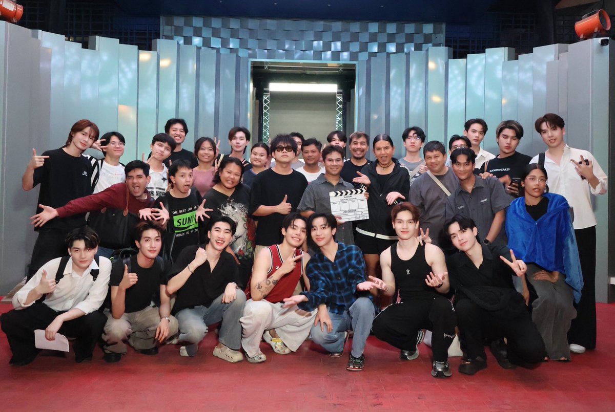 teachmeseries's tweet photo. สัมผัสกันต์ธีร์! ปิดกล้อง!🎥🎬 เดินทางมาถึงคิวสุดท้ายกันแล้ว✨ ฝากผู้ชมทุกท่านรอชมกันได้เลยเร็วๆนี้! รับรองสนุก! ฟิน! ซึ้งกันสุดๆ😍

ติดตามได้ใน ซีรีส์สัมผัสกันต์ธีร์ Teach Me Touch Me The Series 

#chalarmjames #สัมผัสกันต์ธีร์ #TeachMeTouchMeTheSeries https://t.co/sS6j5jfXk1