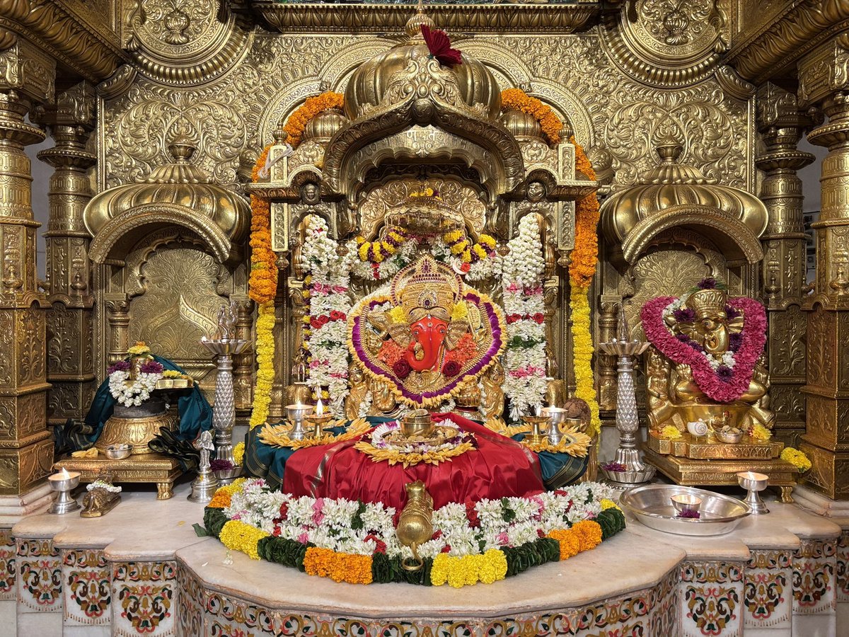 07VSR's tweet photo. गणपती बप्पा मोरया 🌺 मंगलमूर्ती मोरया 🙏०७/०७/२०२६

ॐ श्री गणेशाय नमः ॐ गं गणपतए नमो नमः श्री सिद्धिविनायक नमो नमः 🙏 https://t.co/iW8E3qtMIo