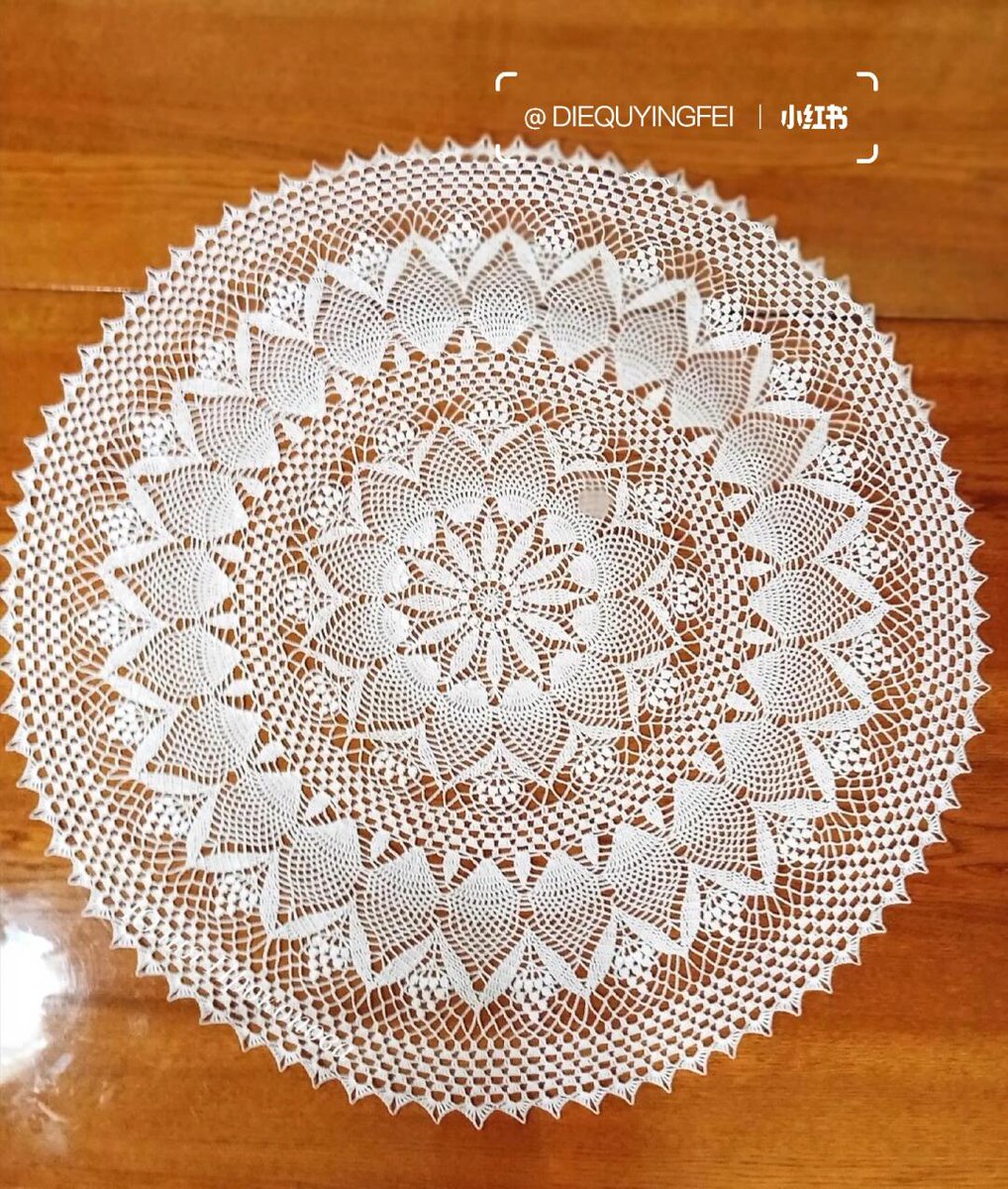 MsJulianah's tweet photo. DIY a cute fabric coaster in 10 mins—perfect for your morning coffee! No fancy skills needed, grab old scraps and try it now! #CraftLovers https://t.co/OOrSnzvsMa