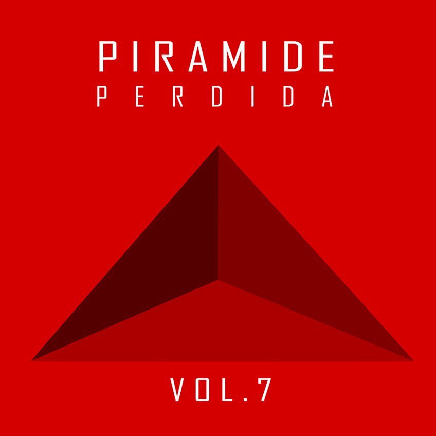 vishmidia's tweet photo. Há exatos 10 anos, em 2016, era lançada a tape “Pirâmide Perdida Vol. 7”, trabalho que reuniu todos os integrantes do bloco 7 em uma tape.

Do trabalho saíram sucessos que se tornaram marcantes, entre eles “Dispiei”, “Luccas Carlos” e “Não Siga Meus Passos”. https://t.co/uwAMEDcDWt