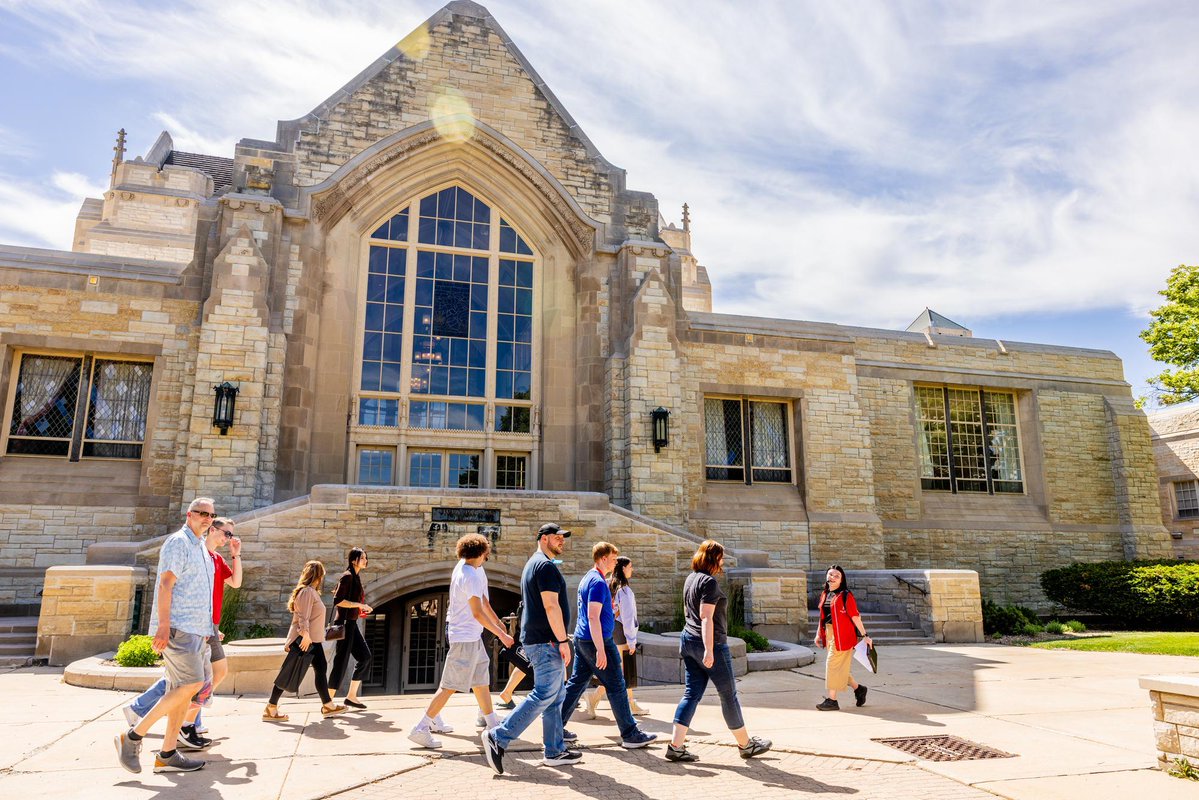 NIUlive's tweet photo. ✅ Add a tour of NIU's campus to your summer bucket list &amp; get the inside scoop on campus life! Schedule your visit today! ➡️ https://t.co/Yp41op7Gpa https://t.co/DOmDRxuKEo