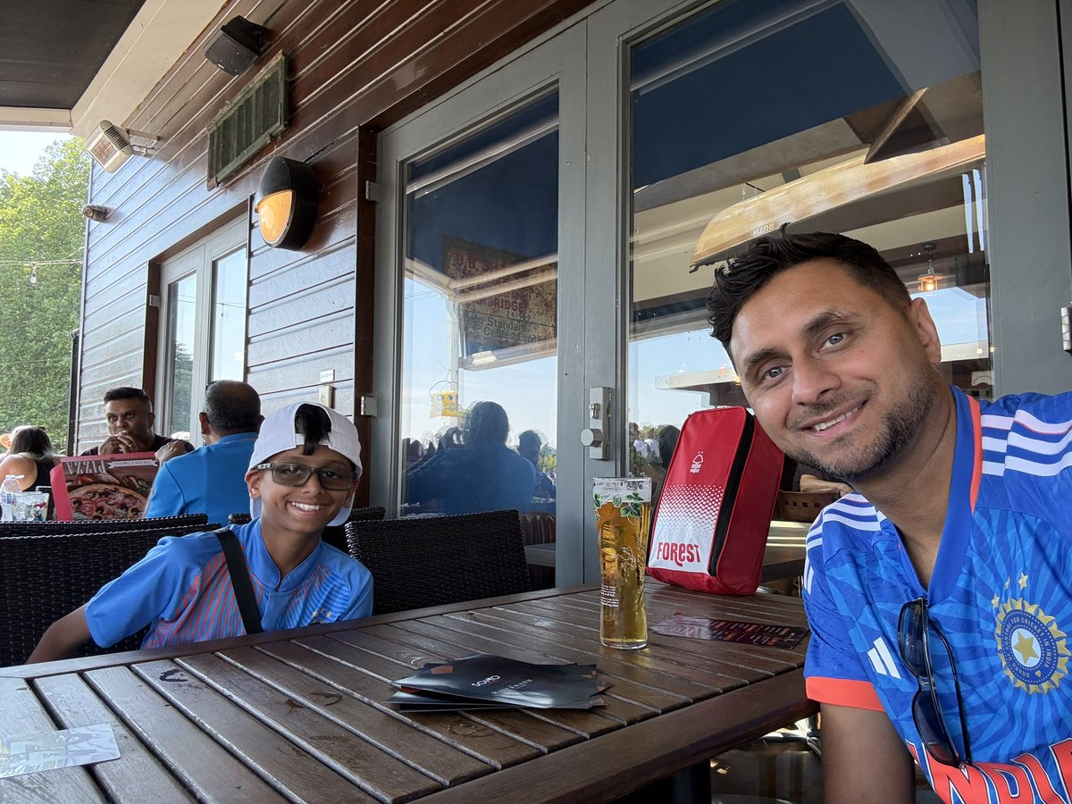 Panks80's tweet photo. 24 hours after an all-nighter with my lad cheering on the Three Lions… 🦁🦁🦁🏴󠁧󠁢󠁥󠁮󠁧󠁿

Now we’re off to Trent Bridge to cheer on the Boys in Blue… against England! 🤣🏏🇮🇳

Supporting both with pride. It’s been passed down through the generations.

There’s nothing quite like being a British Indian. ❤️🏴󠁧󠁢󠁥󠁮󠁧󠁿🇮🇳 #india #england #trentbridge #t20