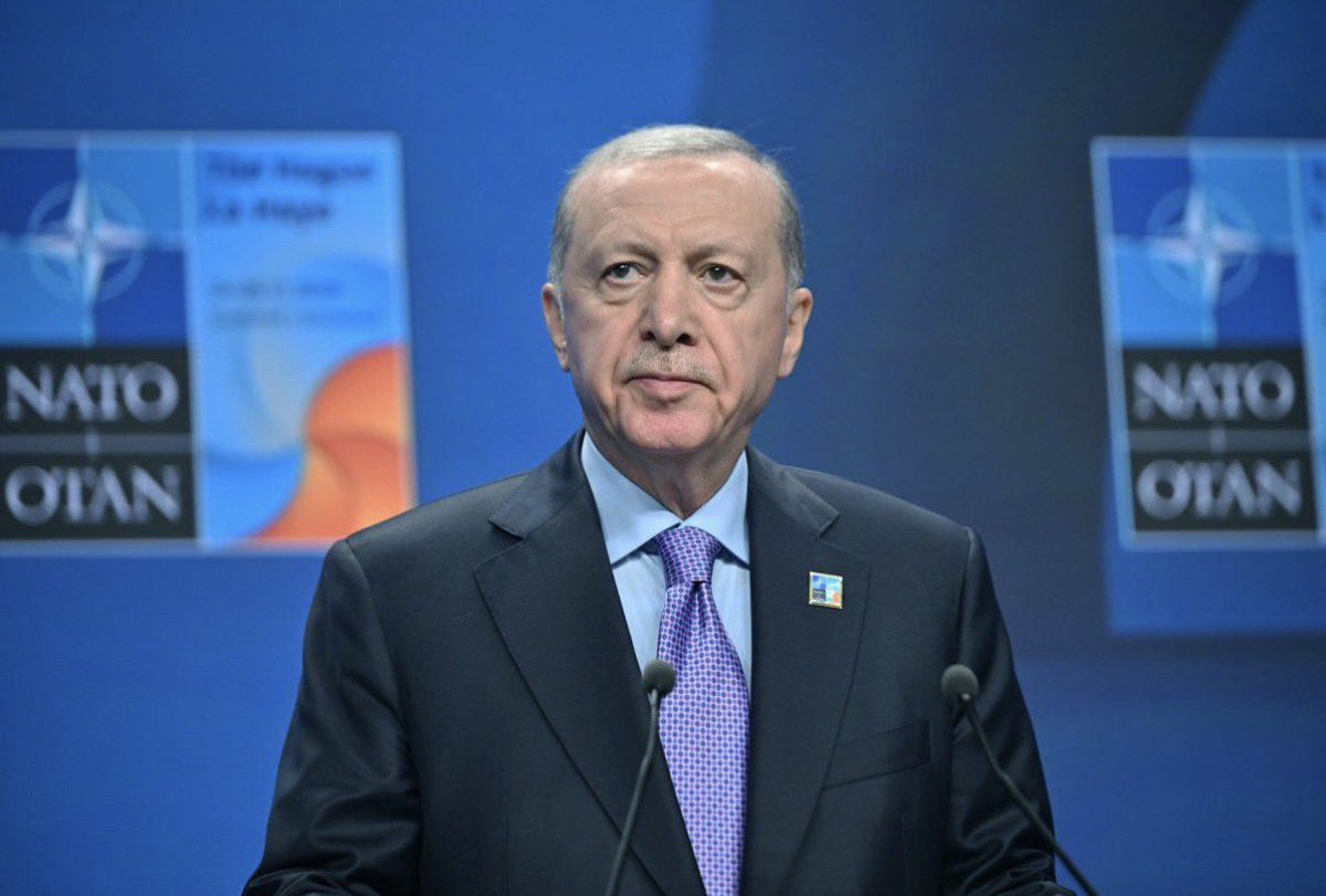 av_mfa's tweet photo. Sarsılmaz irade..

#NATOsummit https://t.co/Oo04FUjQEq