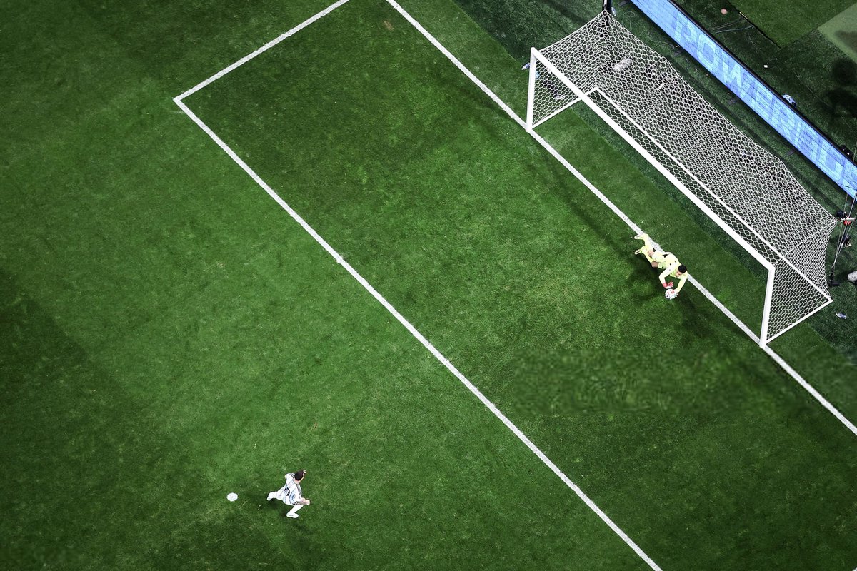 ActuFootAfrique's tweet photo. MOSTAFA SHOBEIR : TU ES IMMENSE ! 🇪🇬🧤🥶

2 penalty arrêté (hors TAB) dans cette Coupe du Monde 2026. 🤯 https://t.co/uvydsNX65l
