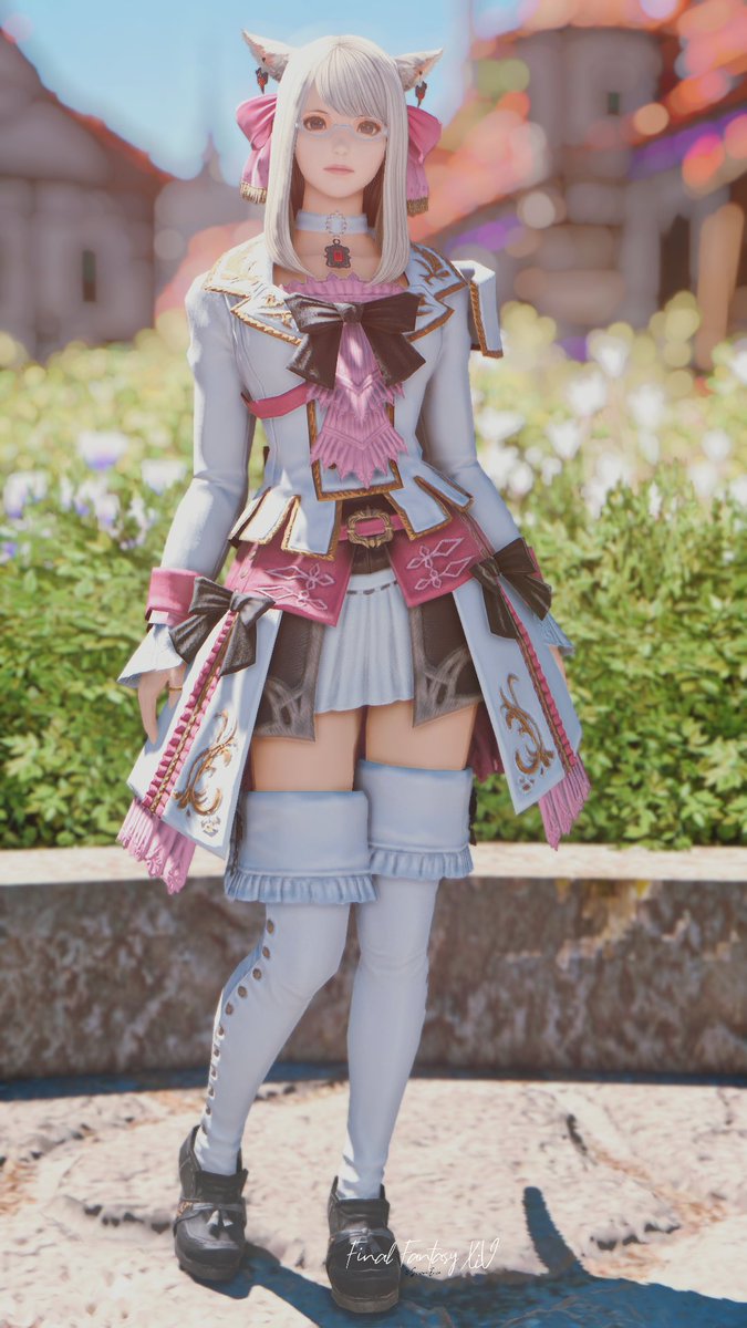 serene_ff14_'s tweet photo. #LunaFelis
 #月猫コレクション
#ミラプリレシピ
No.11

ナイト用ミラプリ
姫騎士風に仕上げたミラプリです。
青の部分をチェリーピンクで染めるといい感じに発色してまた違った雰囲気になるのでお勧め
個人的に、青で９０詩学武器のセットか青に染めた漆黒AF装備が合うと思います。 https://t.co/e4neodPfDV