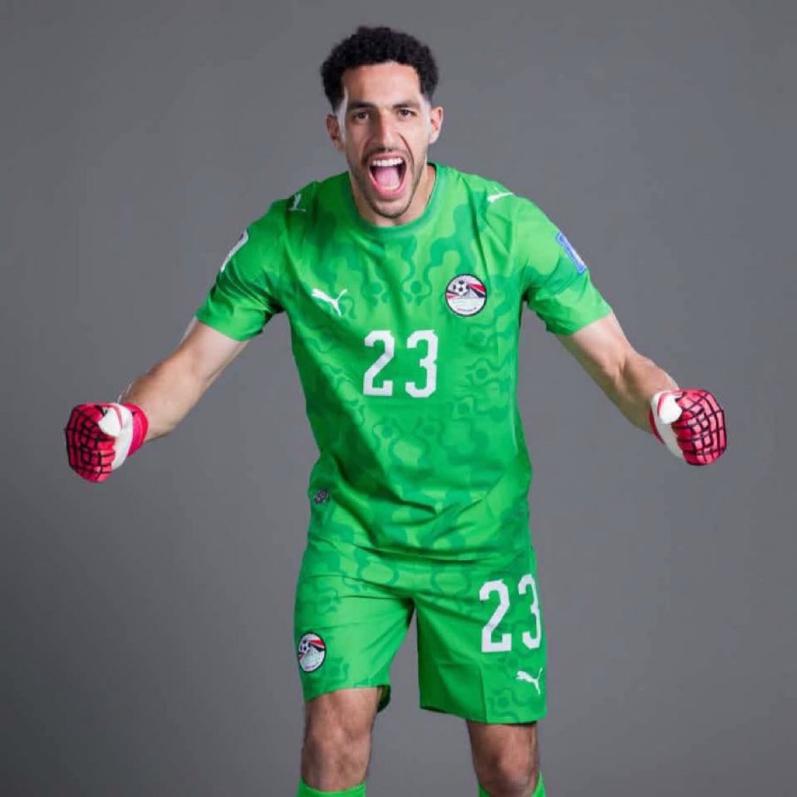SaoudBinAbd's tweet photo. شوبير يا كنق يا وحش يا ملك يا فنان يا كل شي حلو في النيييييييييل 🤩🤩🤩🤩

#مصر #كاس_العالم_٢٠٢٦ https://t.co/9cnqlkzs7B