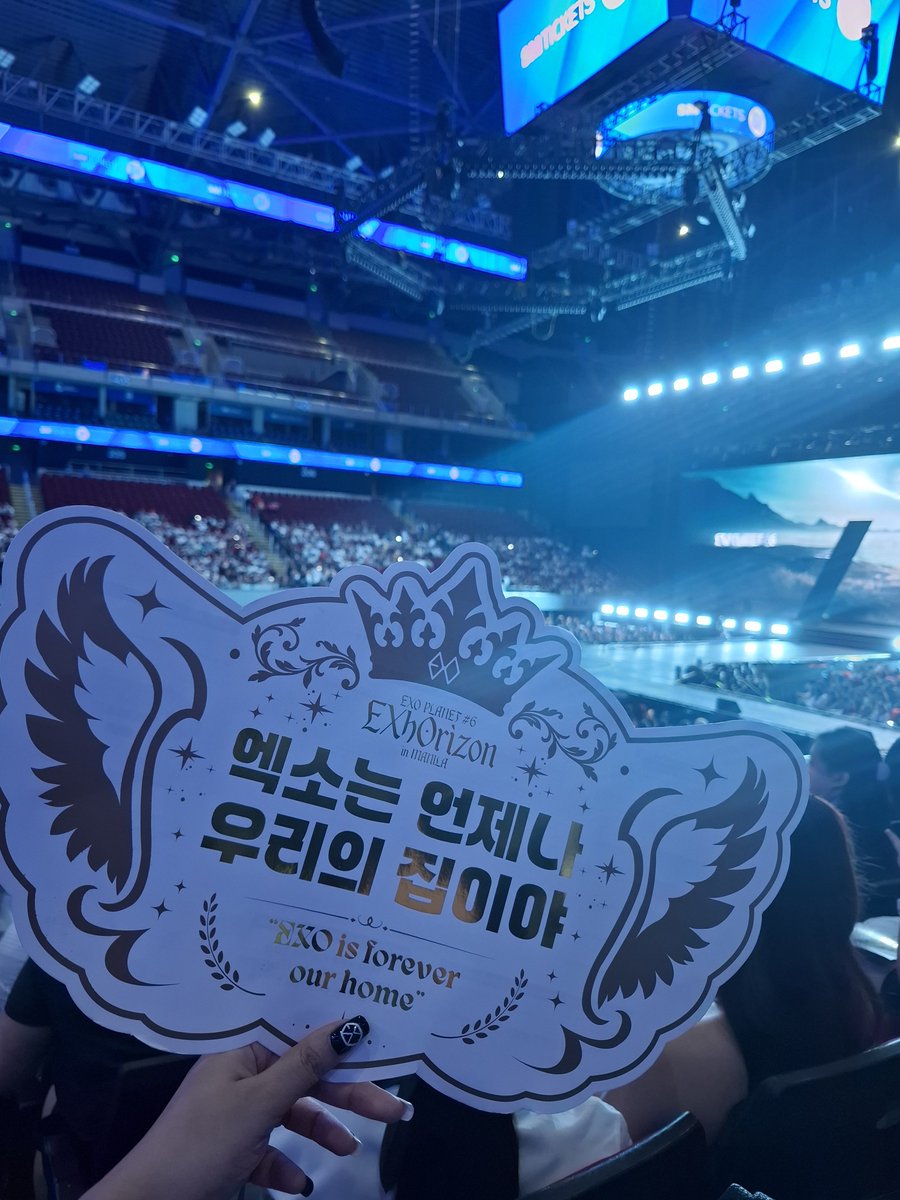 hani_pstrn's tweet photo. July 5, 2026 will forever be etched in my memory

#EXhOrizoninManila #exhorizoninmaniladay2 #exo https://t.co/myvTAQInbM