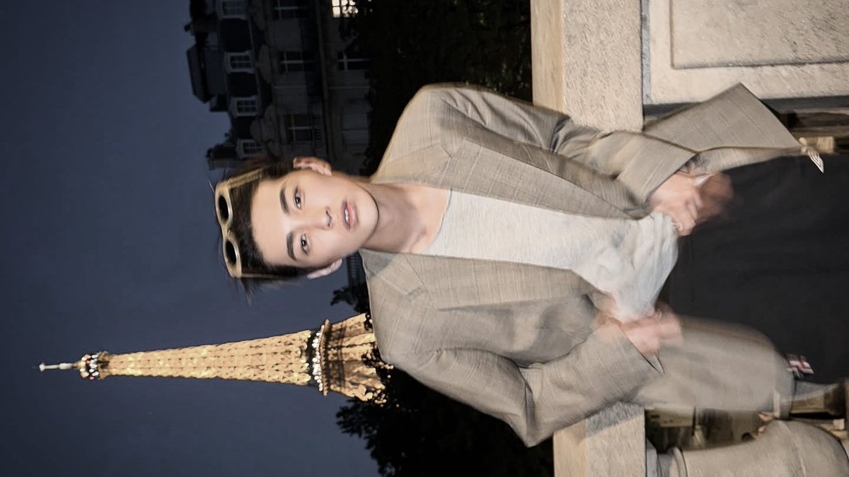 Keonfho's tweet photo. If midnight had an address, it'd be Paris. https://t.co/NHHW19bUJM