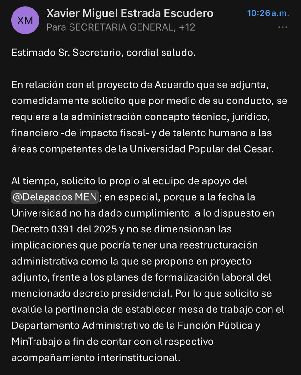 cristianguerra's tweet photo. El llamado “Gobierno del Cambio” @petrogustavo está a días de terminar su mandato y resulta paradójico que hoy parezca más interesado en dilatar procesos que en respaldar a los trabajadores que durante años “dijo defender”. Cuando los estudios técnicos, jurídicos, financieros y de talento humano ya reposan en la Universidad, solicitar más conceptos luce más como una estrategia para ganar tiempo que para resolver. Los trabajadores merecen decisiones, no más trámites. Al señor delegado del @Mineducacion  se equivoca usted, lo que se presentó ante CSU no es una reestructuración es una nivelación salarial; que se busca una Nivelación: Busca equidad. Se refiere al ajuste salarial para equiparar el sueldo de trabajadores que realizan funciones similares. 
Que se busca con una reestructuración: Implica alterar la organización interna, cerrar departamentos o fusionarlos para adaptarse a nuevos objetivos empresariales. Su negación tiene un carácter político, vengativo. No  pueden tener un poco de poder que se olvidan de donde vienen.