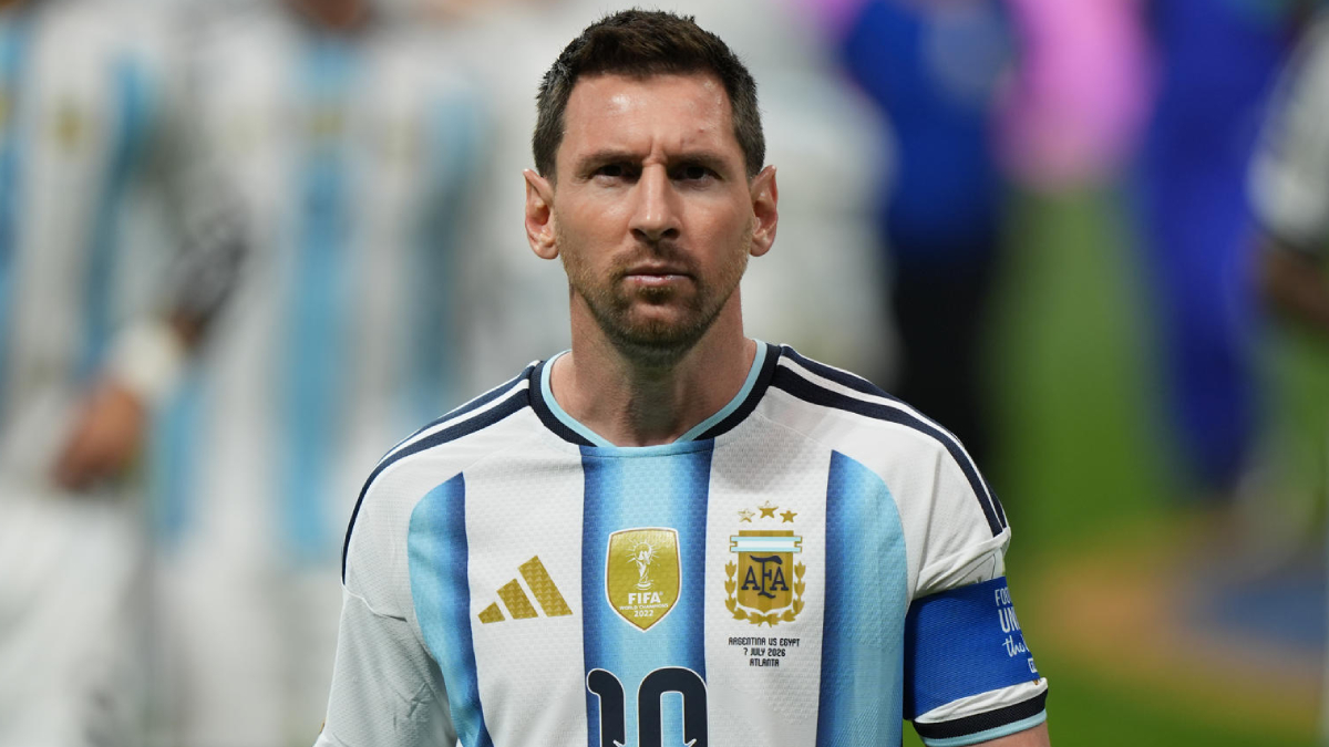 Cooperativa's tweet photo. Messi erró ante Egipto y amplió su récord como jugador con más penales perdidos en Mundiales #CooperativaMundial https://t.co/djfUGz0V6U https://t.co/oG1SOrgHtr