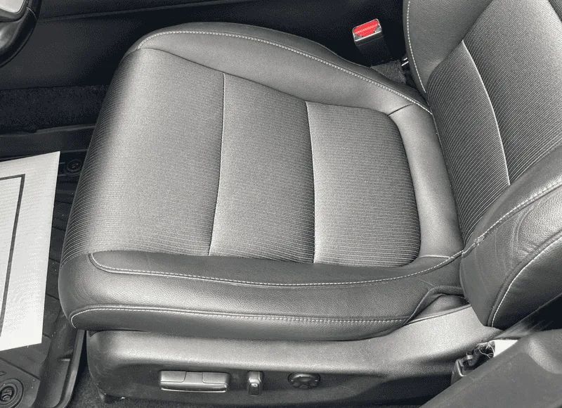 southernImport's tweet photo. 🚨 ¡HONDA ACCORD DEPORTIVO! 🚨
Honda Accord Sport 2020

✨ Color Plata
🏎️ Motor Turbo 1.5L
📱 Apple CarPlay y Android Auto
📷 Cámara de Reversa

¡Opciones de Financiamiento en Casa Disponibles! 👇
https://t.co/TVyuxtIE4b
#AutosUsados #Mississippi https://t.co/W6EA4JQxEb