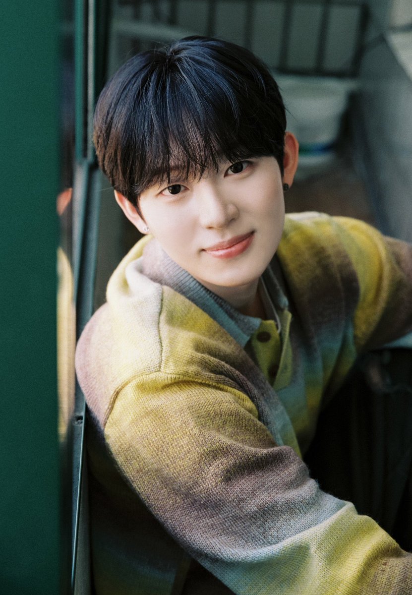 denlimanjy14's tweet photo. 아이덴티티 <itsnotover>
컨셉 포토 라이트 하트 버전 - 데이
#한예준 CUT 💜

#idntt #아이덴티티
#yesweare #hanyejoon https://t.co/KwFwiLyqRp