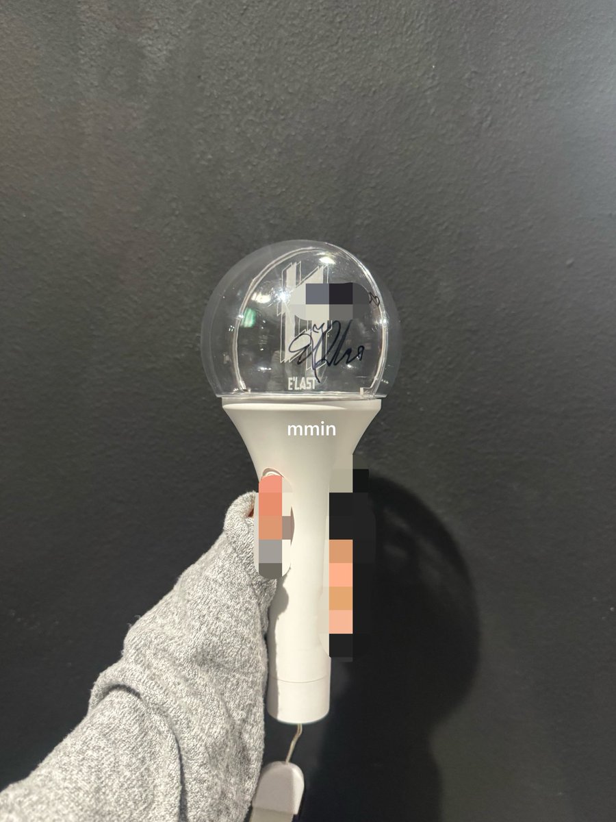 _mmin211's tweet photo. 세상에서 딱 하나밖에없는 엘링봉 완성~♪⟡ https://t.co/z9mPeEbxSQ