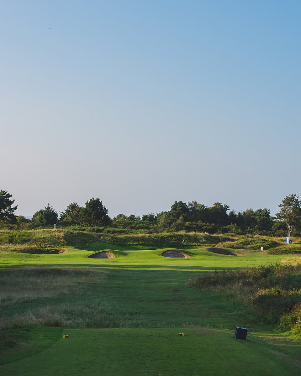 golfhighland's tweet photo. Two championship links, one historic seaside town.
At one end the world-renowned championship links at Nairn with sea views on every hole, at the other Nairn Dunbar, a Highland gem beside the Moray Firth.
This Highland town should sit high up the list for any golfing visitor. https://t.co/4swxqVpDQ1