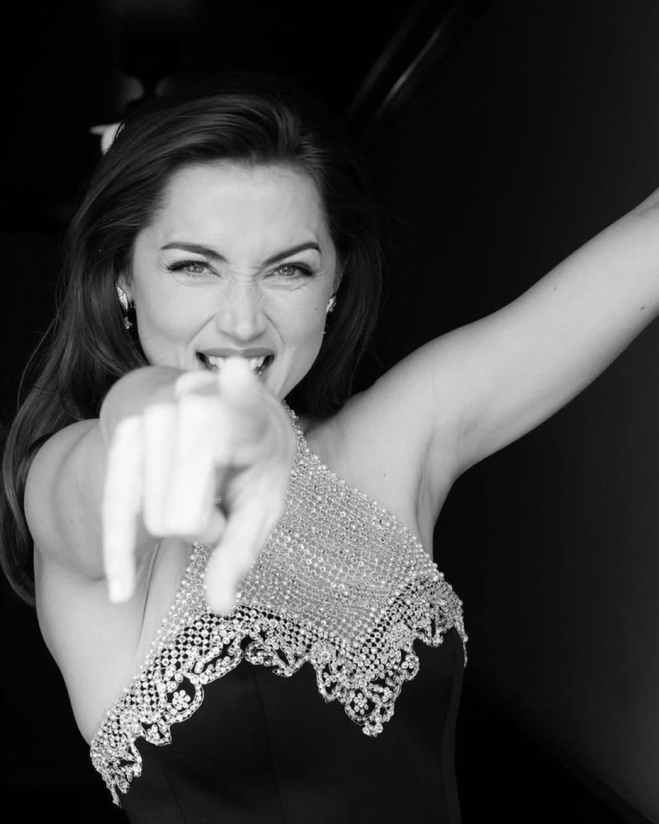ana de armas fandom (@dearmasfandom) / Posts / X