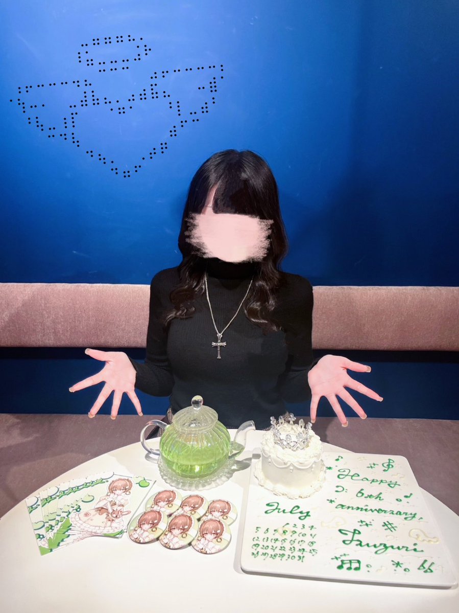 p_q_aiu's tweet photo. 𝕳𝖆𝖕𝖕𝖞 𝟔𝖙𝖍 𝖆𝖓𝖓𝖎𝖛𝖊𝖗𝖘𝖆𝖗𝖞  ❤︎

#綴はぴちぴち6年生 https://t.co/5tzhaapOHw