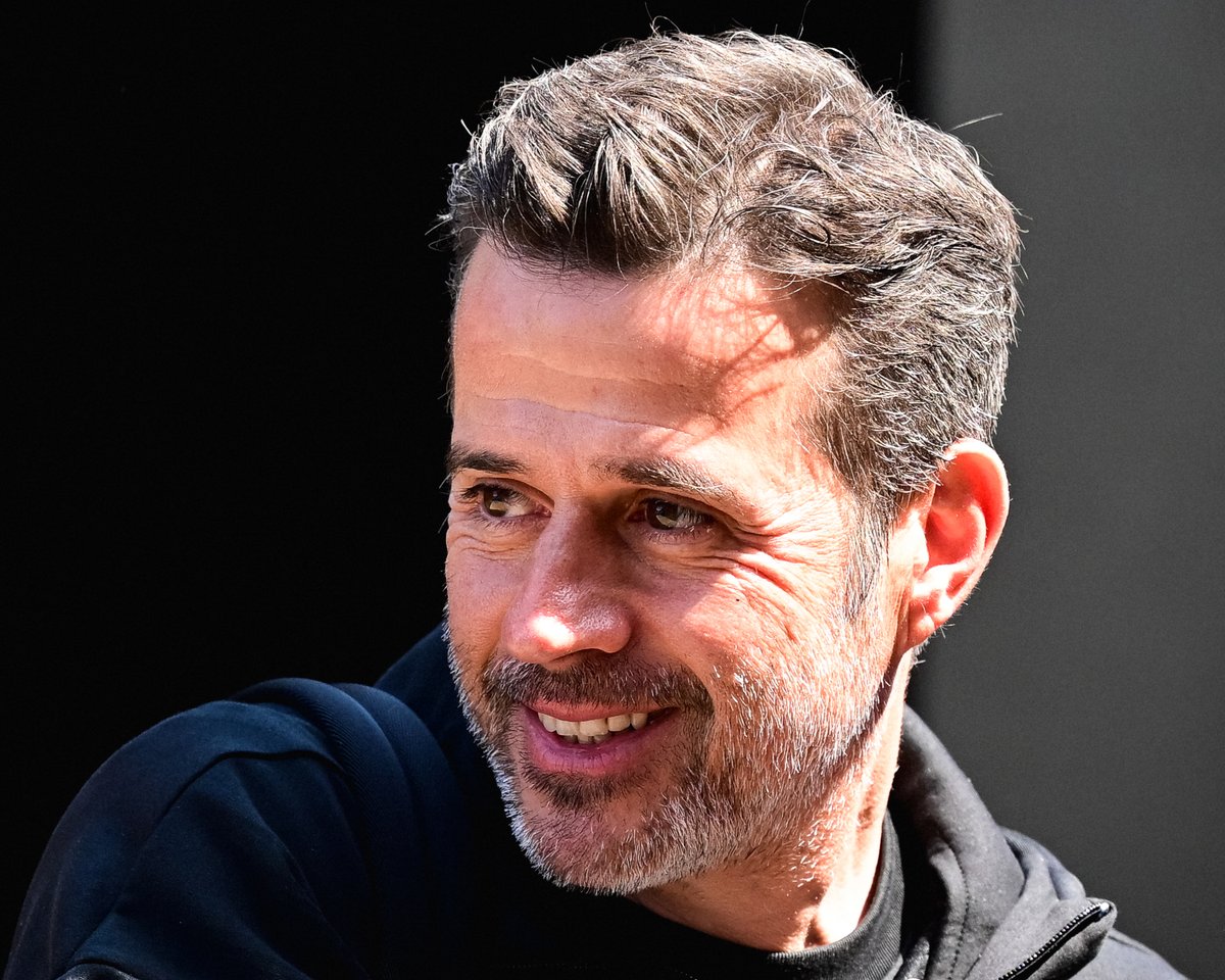 SLBenfica's tweet photo. 🎉🎂 Feliz aniversário, míster Marco Silva! https://t.co/K5r6cQ3pMA