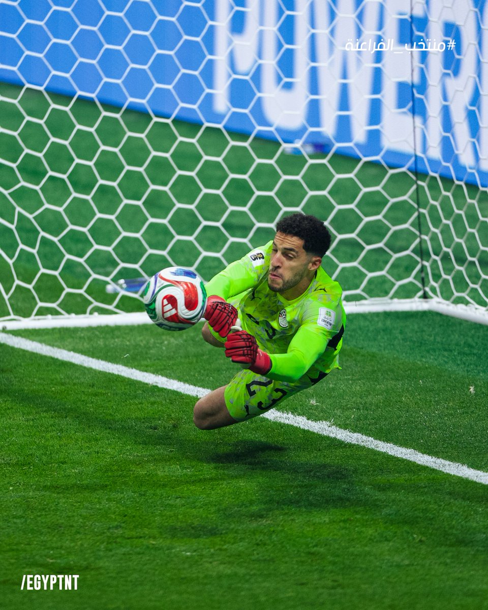 EgyptNT's tweet photo. اوفا يكسب 😉🐐🧤

#شجع_مصر
#منتخب_الفراعنة 
#الفراعنة_في_كأس_العالم https://t.co/NwBUYcc7u6