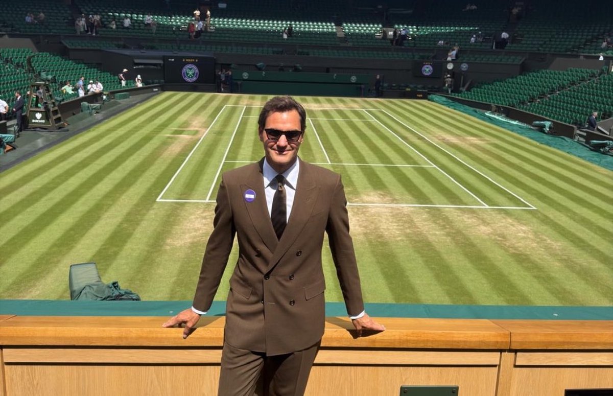 4everRFfan's tweet photo. Roger Federer is enjoying his time at Wimbledon ✨
(📸 RF’s IG) https://t.co/EqzvQ9nPAN